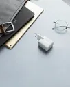 ANKER Сетевое зарядное устройство Anker PowerPort III Mini 30W USB-C белое (A2615L21) зарядное устройство