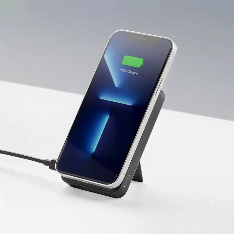 Внешний аккумулятор Anker 633 MagGo A1641, черный